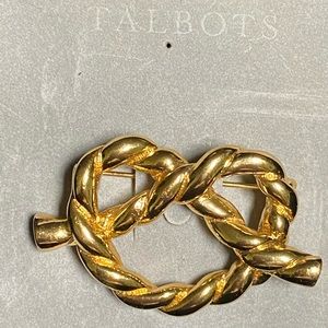 Vintage Gold-tone Love Knot Rope Brooch Pin Talbots Jewelry 2"